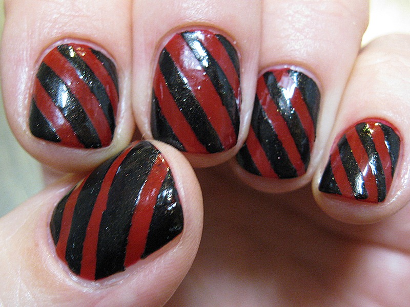 best-simple-black-and-red-nails-designs-for-ladies | Red nail art, Red nail  art designs, Red nail designs
